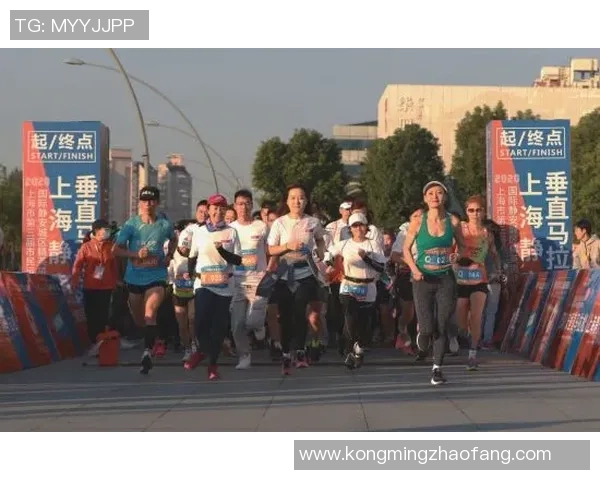 广州飞盘队在城市马拉松中的精彩表现与状态分析 广州飞盘队在城市马拉松中的精彩表现与状态分析